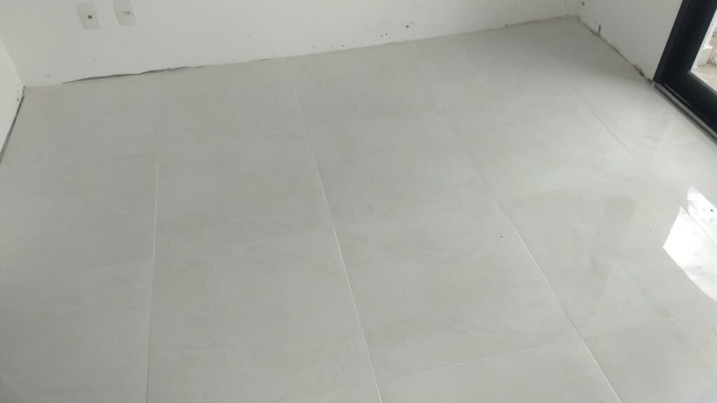 piso no chão feito pelo pedreiro no rj